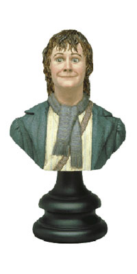 File:Peregrin Took polystone bust.jpg