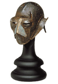 File:Orc Squinter metal helm.jpg