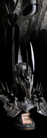 File:Sauron Legendary Scale Bust.jpg