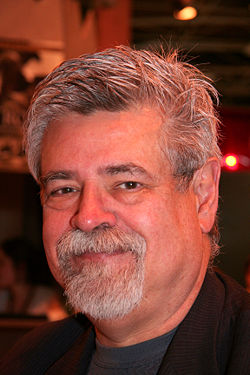 File:Raymond E. Feist.jpg
