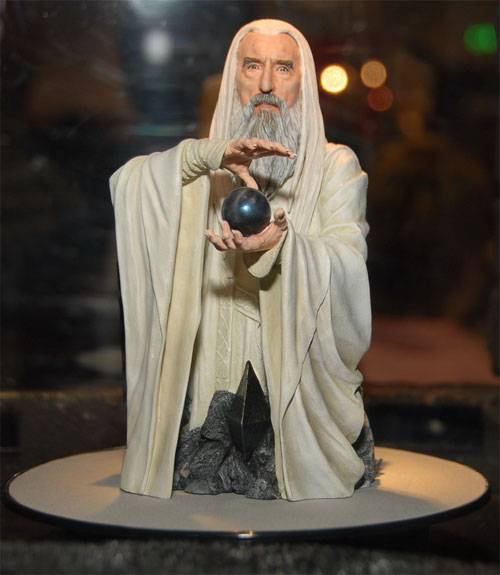 File:Gentle Giant Saruman bust.jpg