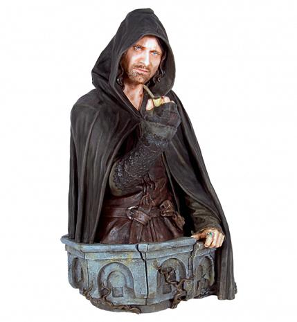 File:Strider Ringbearer mini-bust.jpg