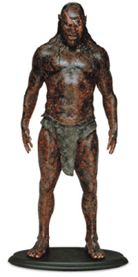 File:Lurtz polystone statue.jpg