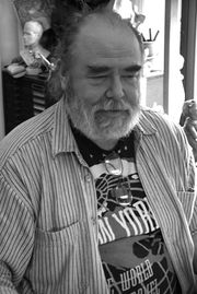 Michael Kaluta.jpg